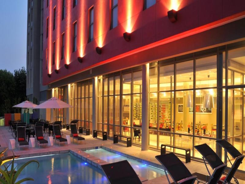 Park Inn Sandton Johannesburg Exterior foto