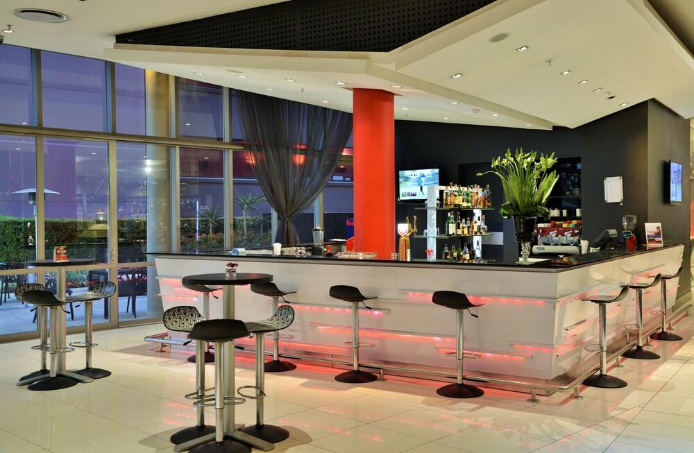 Park Inn Sandton Johannesburg Exterior foto
