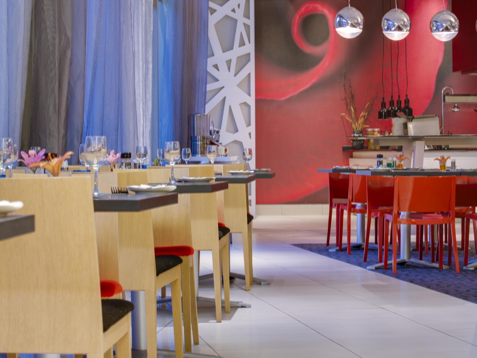 Park Inn Sandton Johannesburg Exterior foto